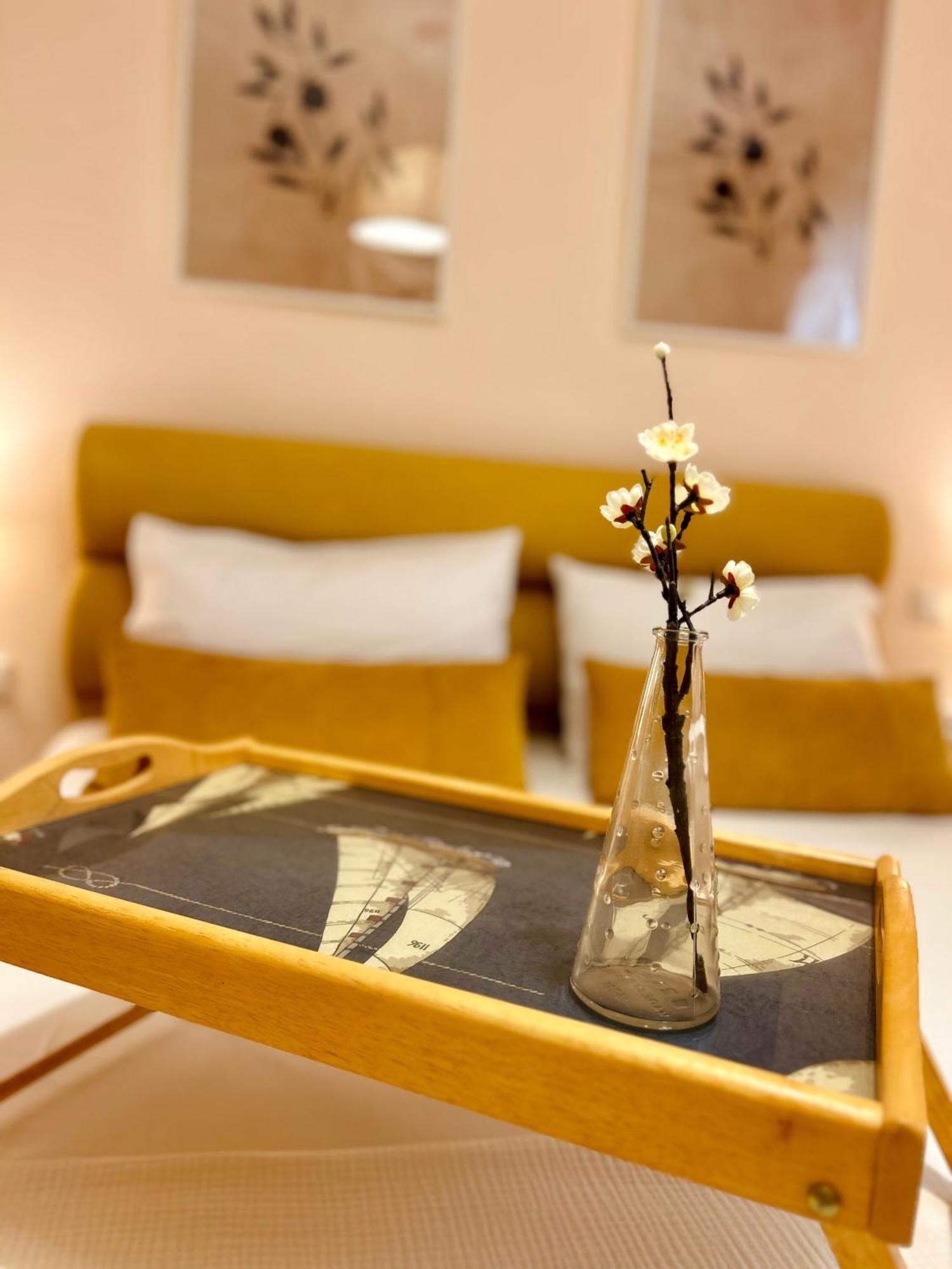Feel At Home - Kalamata - Near The Center 外观 照片