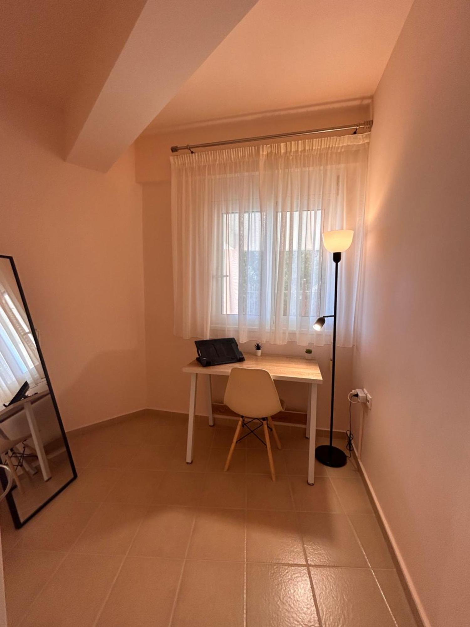 Feel At Home - Kalamata - Near The Center 外观 照片