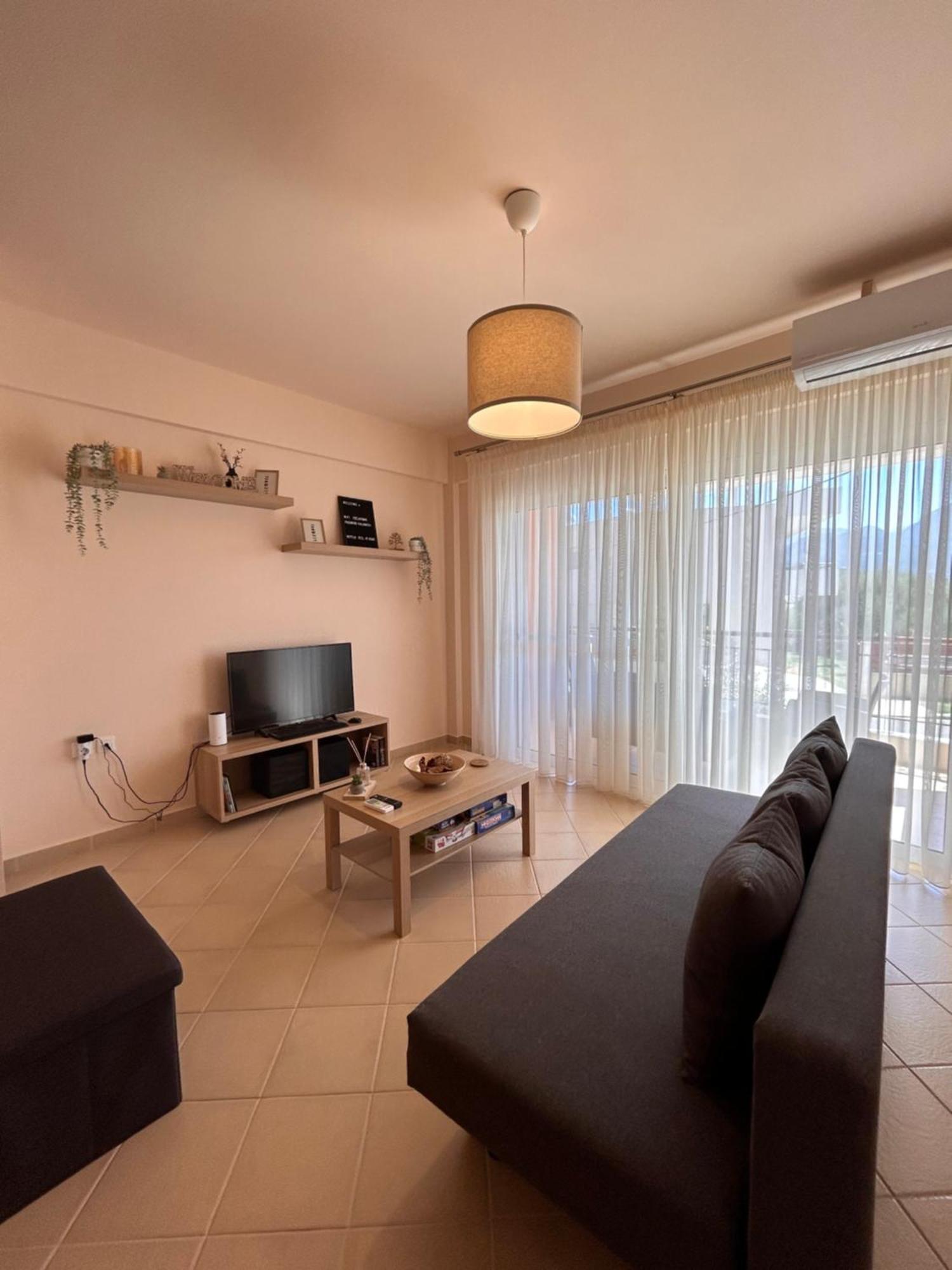 Feel At Home - Kalamata - Near The Center 外观 照片