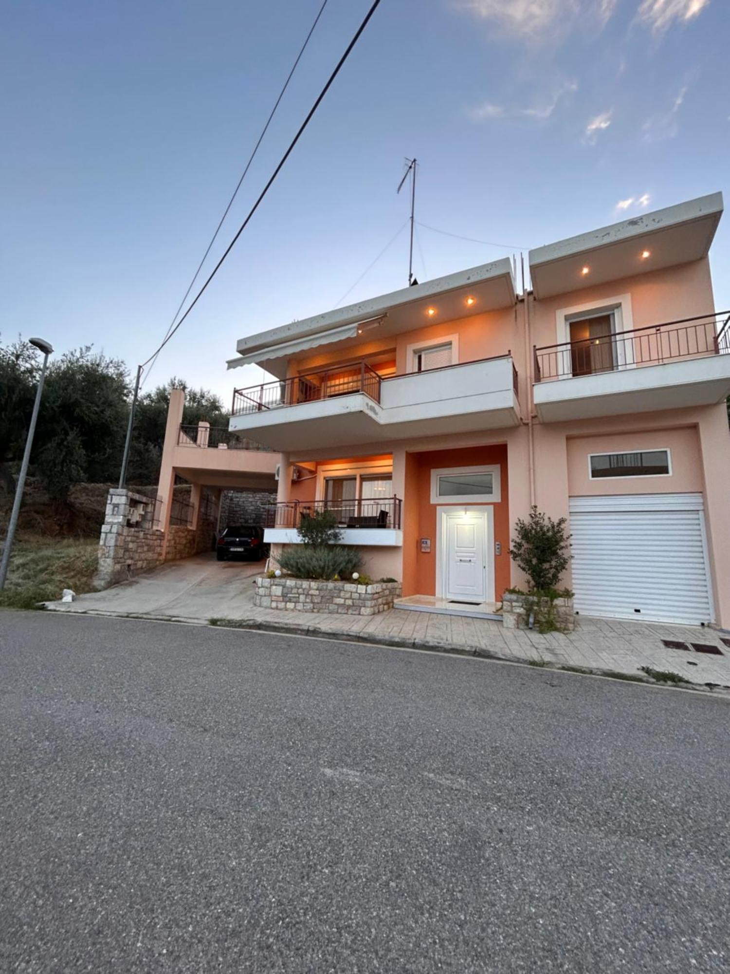 Feel At Home - Kalamata - Near The Center 外观 照片
