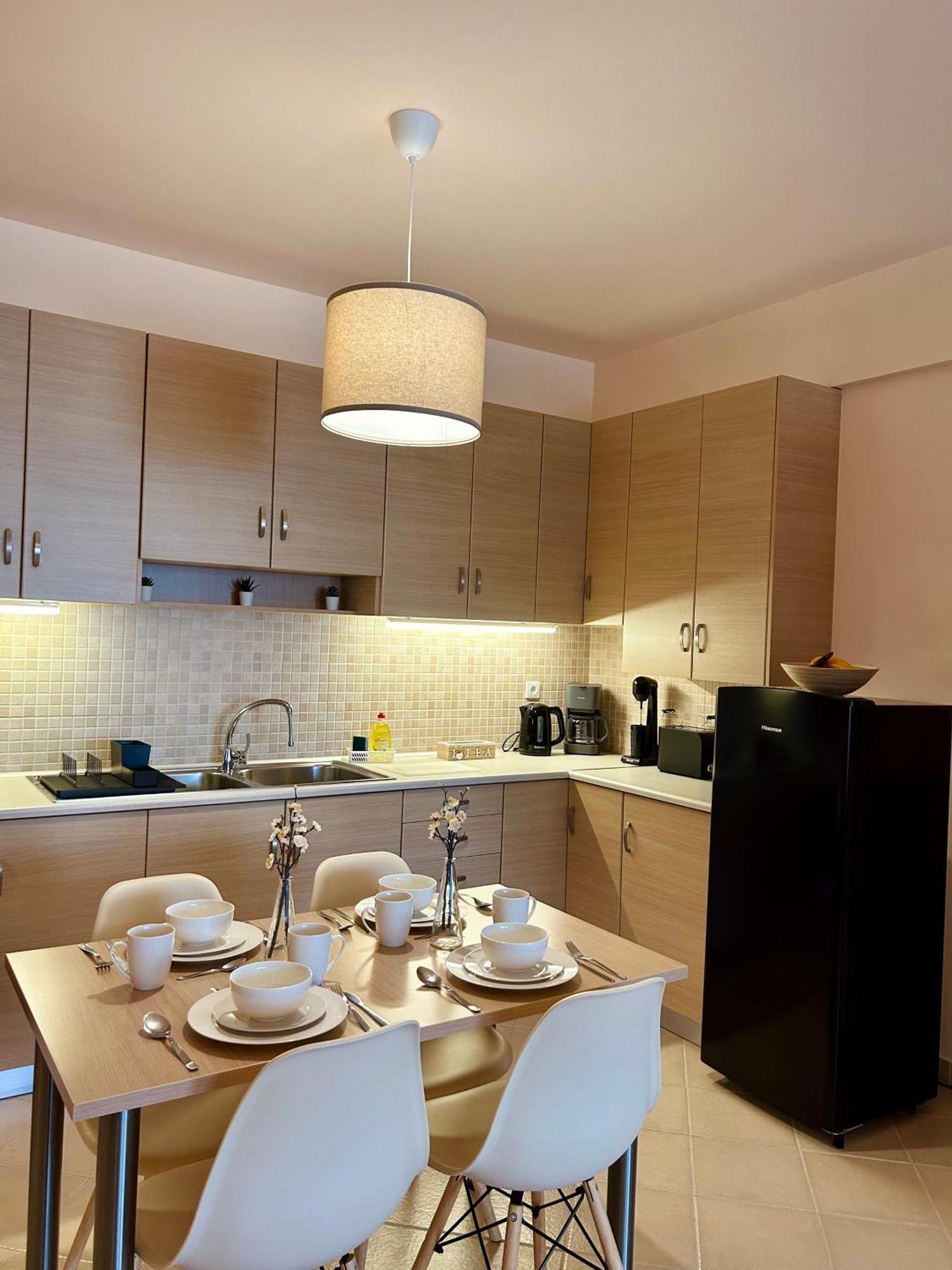 Feel At Home - Kalamata - Near The Center 外观 照片