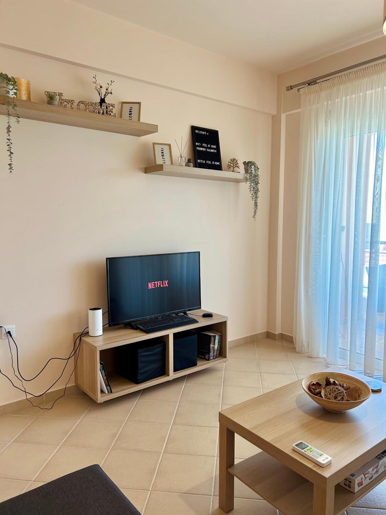 Feel At Home - Kalamata - Near The Center 外观 照片
