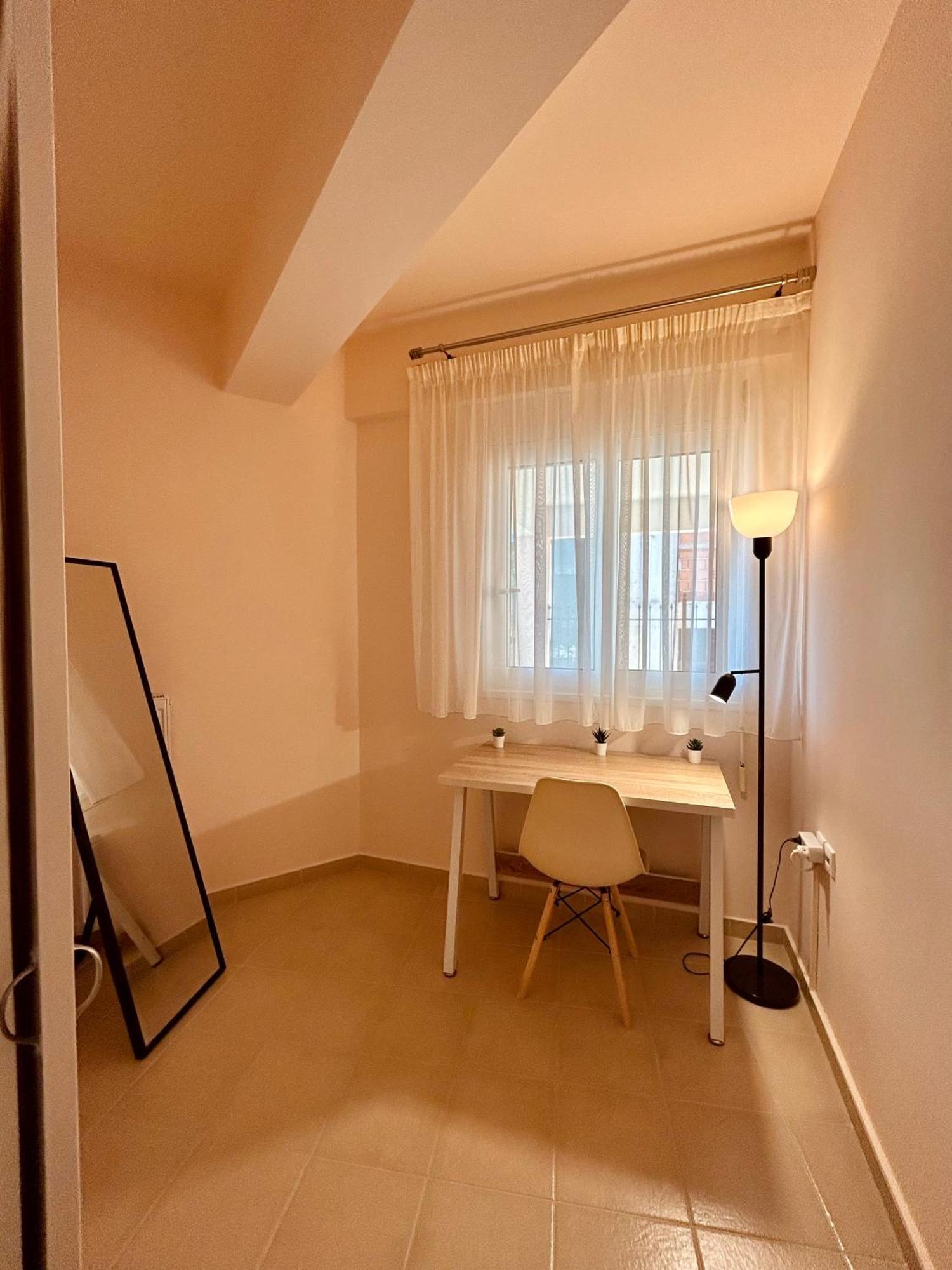 Feel At Home - Kalamata - Near The Center 外观 照片