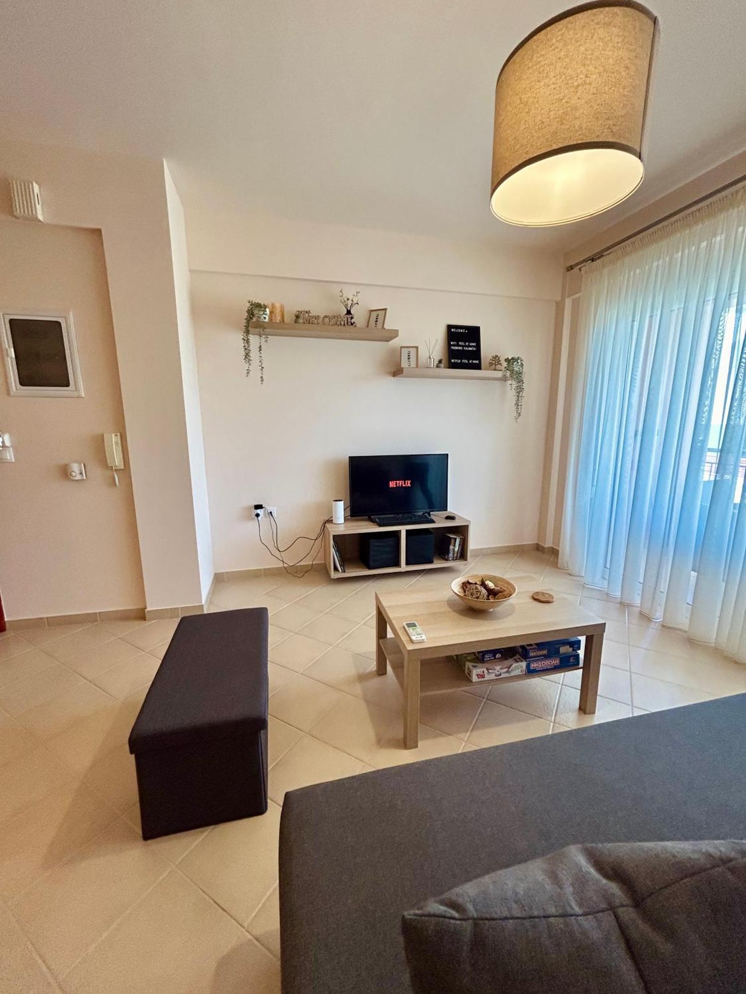 Feel At Home - Kalamata - Near The Center 外观 照片