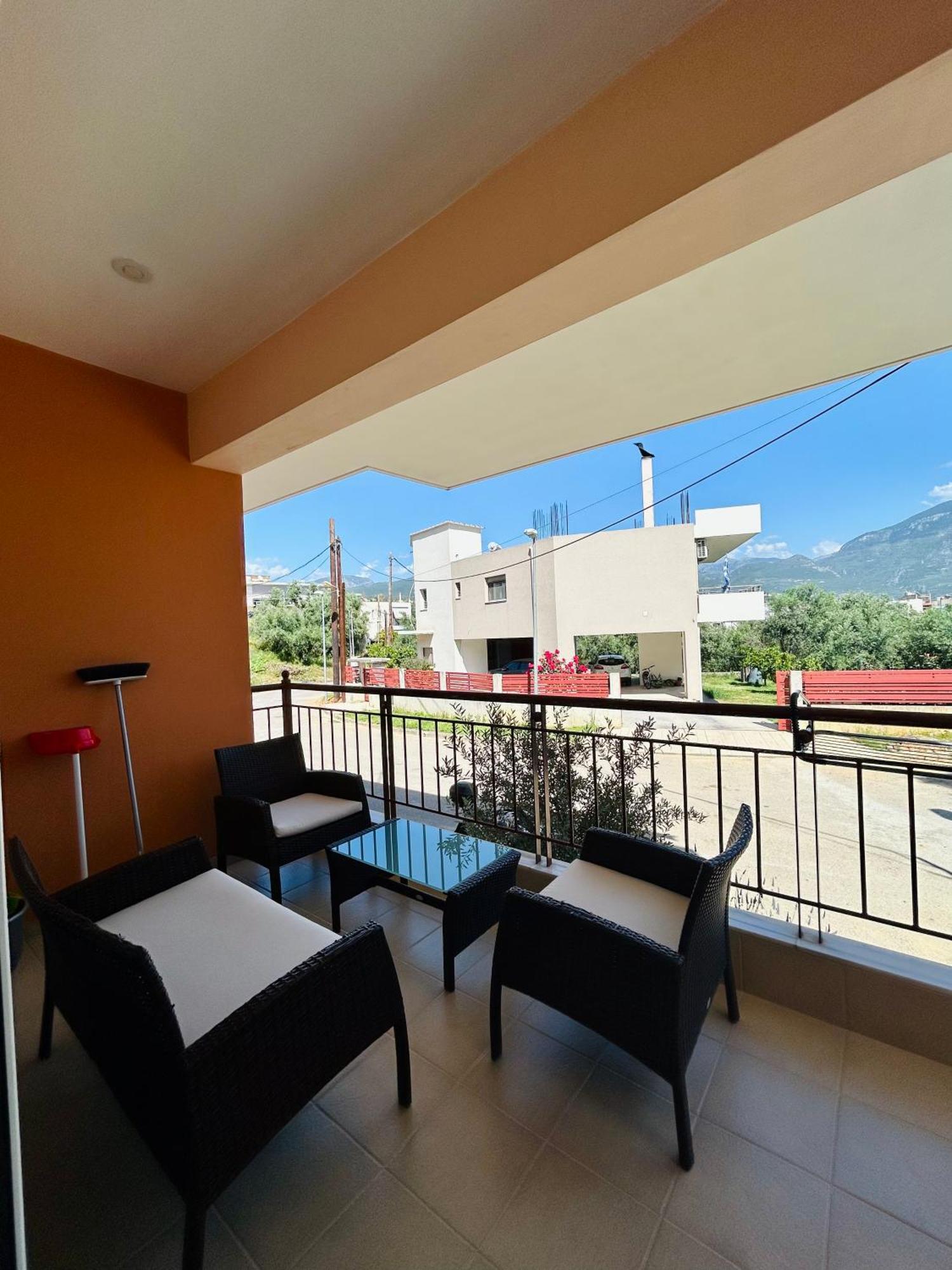 Feel At Home - Kalamata - Near The Center 外观 照片